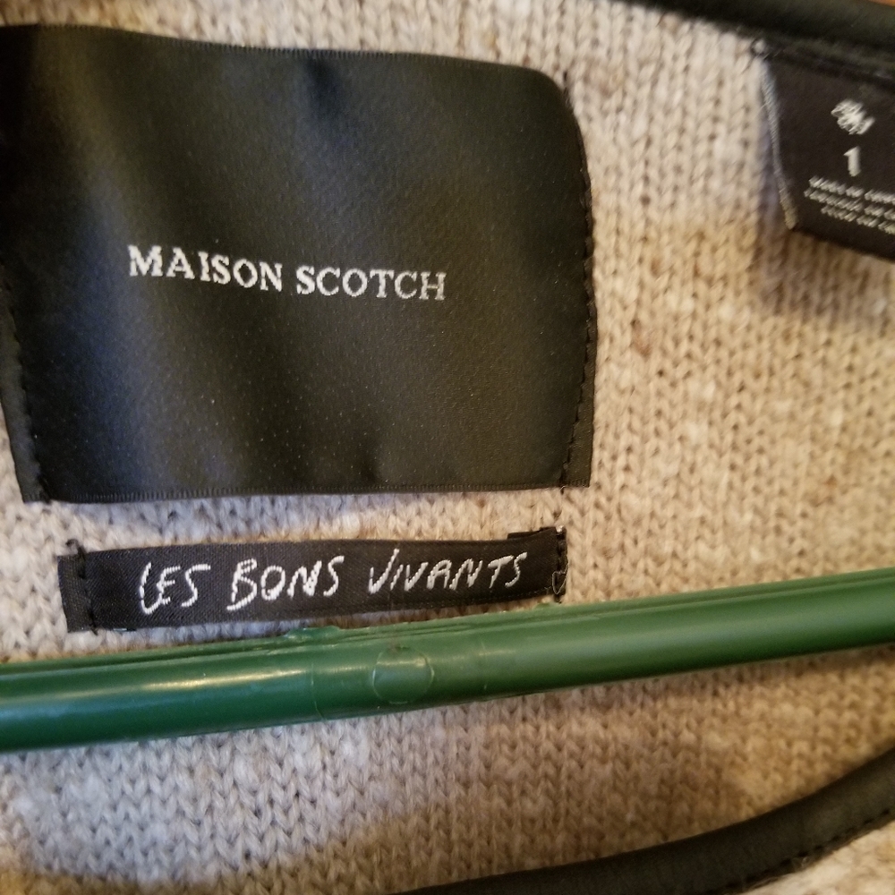 Sweater - Picture 3 of 4